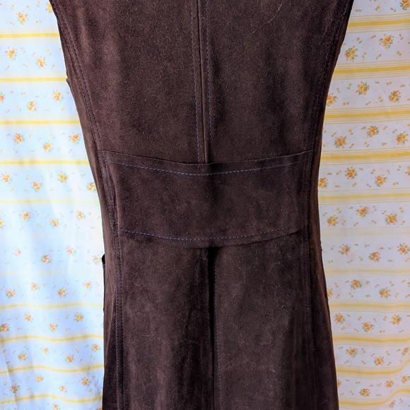 Vintage Brown Suede Vest - Picture 6 of 9